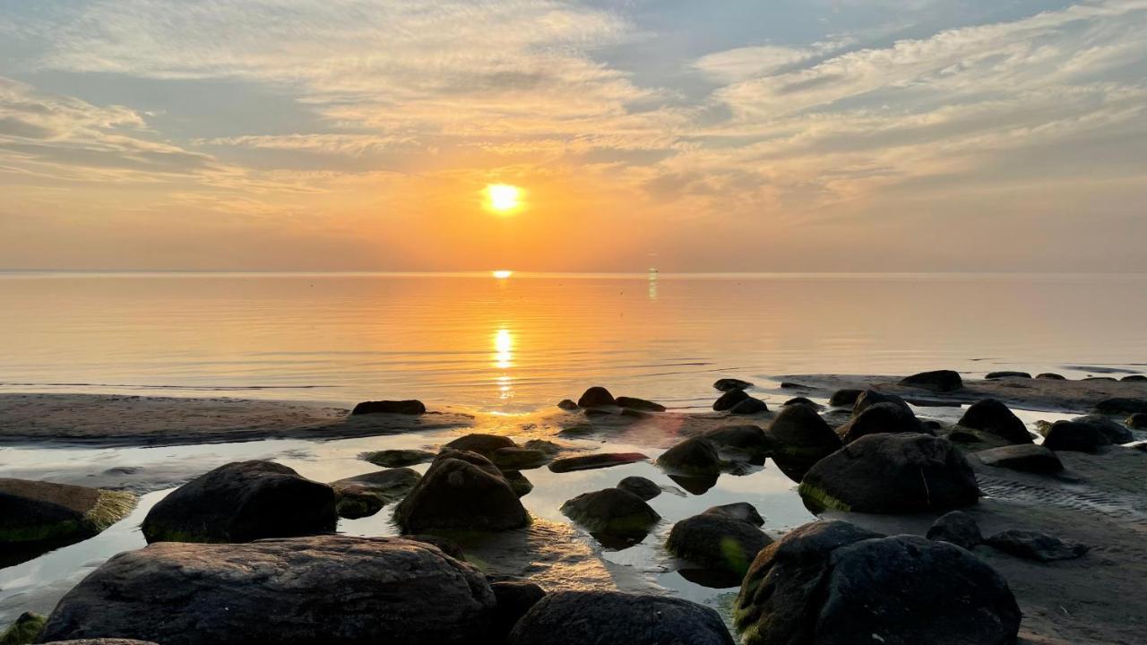 Kosmonautika Puhkekeskus Hotel Kabli Ngoại thất bức ảnh