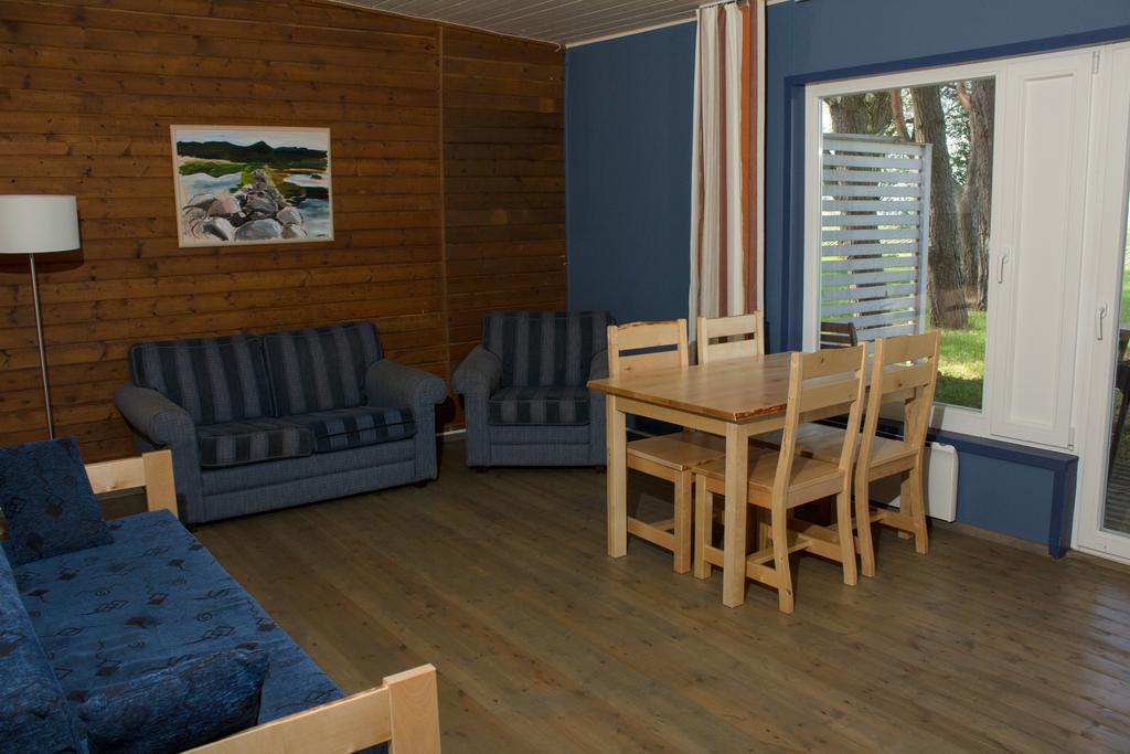 Kosmonautika Puhkekeskus Hotel Kabli Phòng bức ảnh